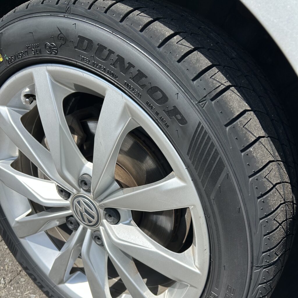 GOLF 7 に装着したダンロップ・ルマンⅤ (225/45R17)